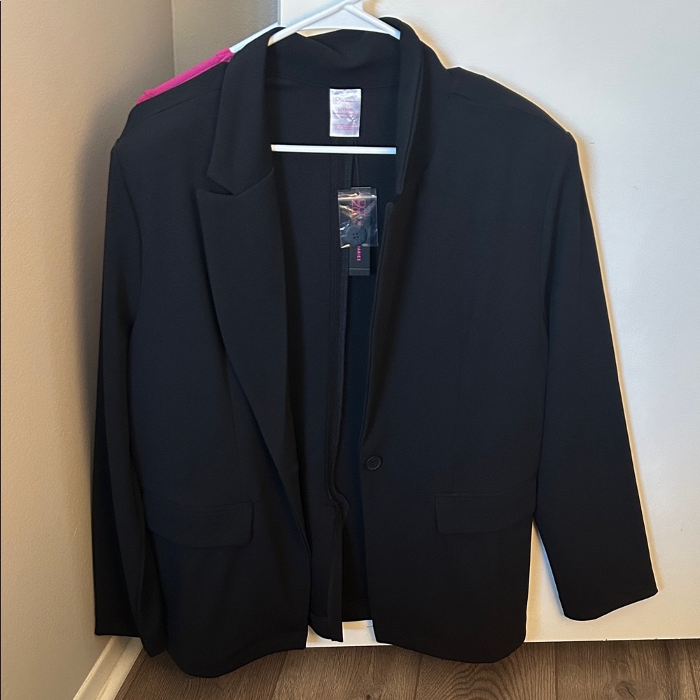 NWT Women’s Blazer